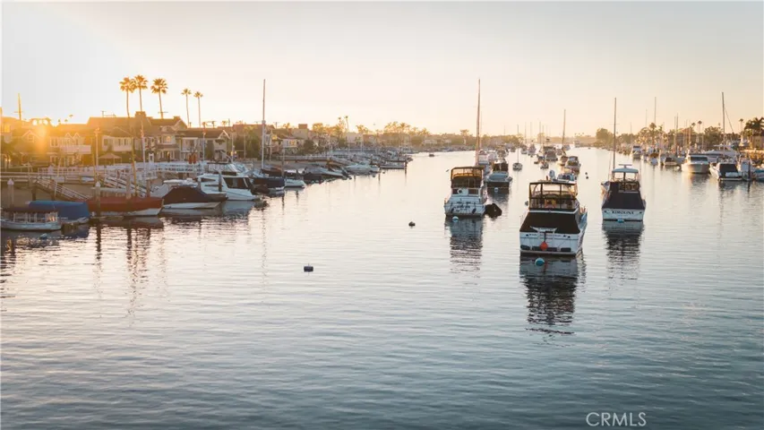 215 29th Street B, Newport Beach, California 92663