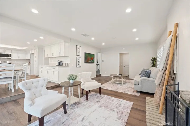 1406 Eltham Place, Fullerton, California 92833