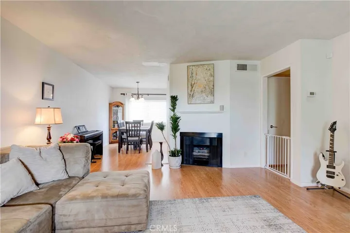 9580 Via Bernardo, Sun Valley, California 91504