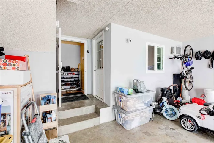 9580 Via Bernardo, Sun Valley, California 91504
