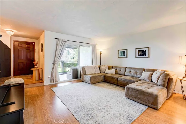 9580 Via Bernardo, Sun Valley, California 91504