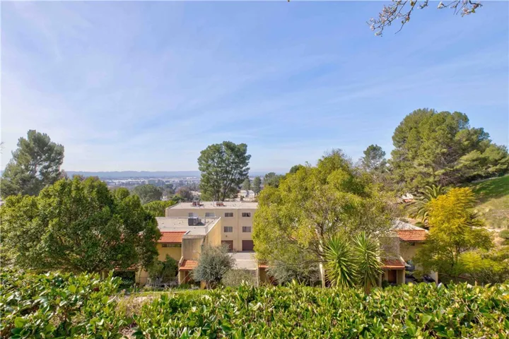 9580 Via Bernardo, Sun Valley, California 91504