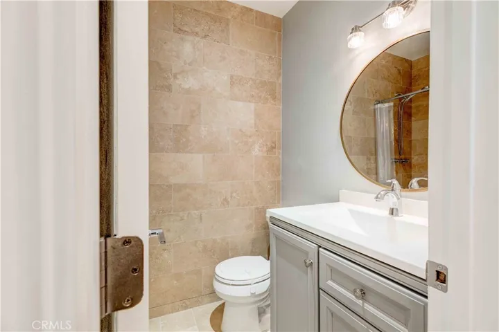 9580 Via Bernardo, Sun Valley, California 91504