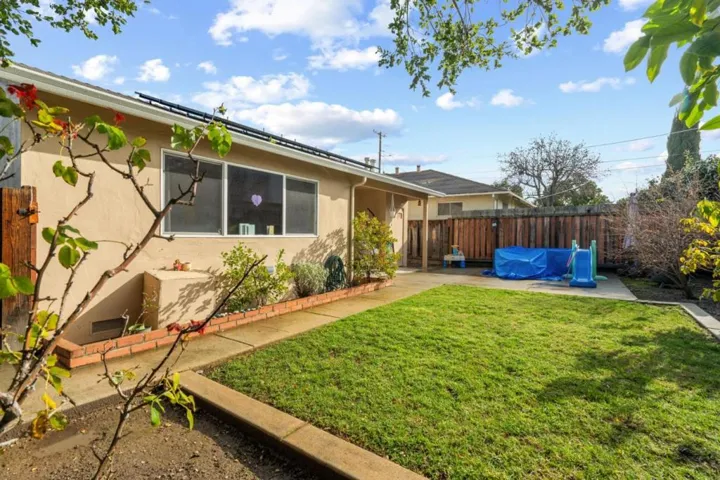 Flora Vista Avenue, Sunnyvale, California 94086