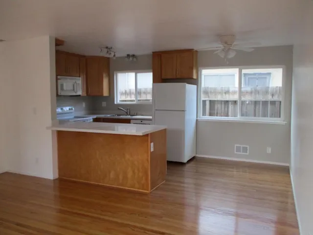 Flora Vista Avenue, Sunnyvale, California 94086