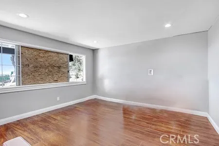 13883 Tucker Avenue, Sylmar, California 91342