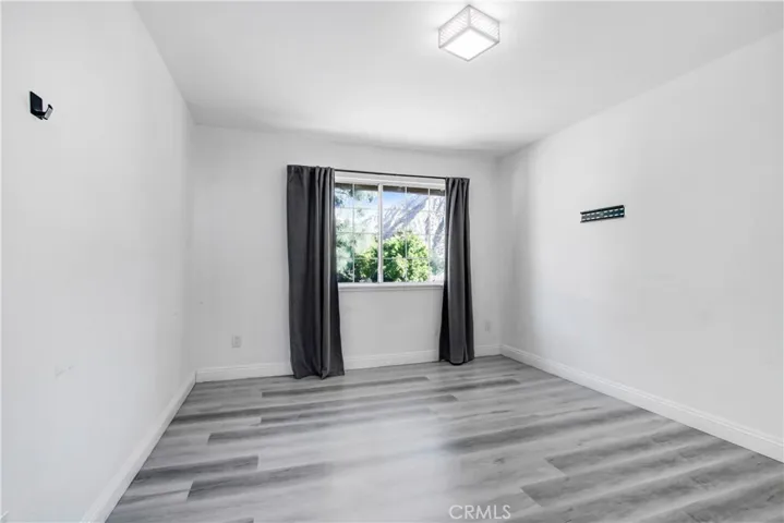 13883 Tucker Avenue, Sylmar, California 91342