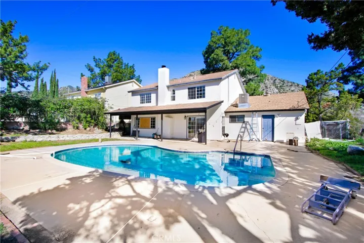 13883 Tucker Avenue, Sylmar, California 91342