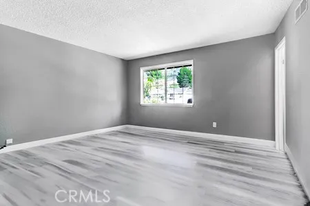 13883 Tucker Avenue, Sylmar, California 91342