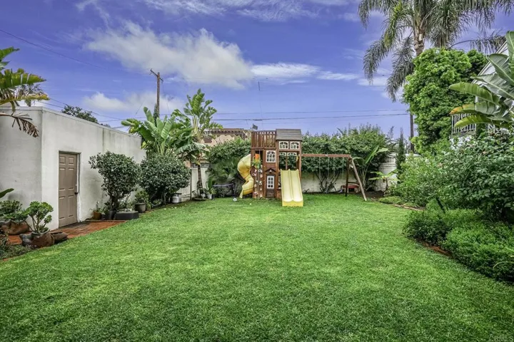 3715 Amaryllis Drive, San Diego, California 92106