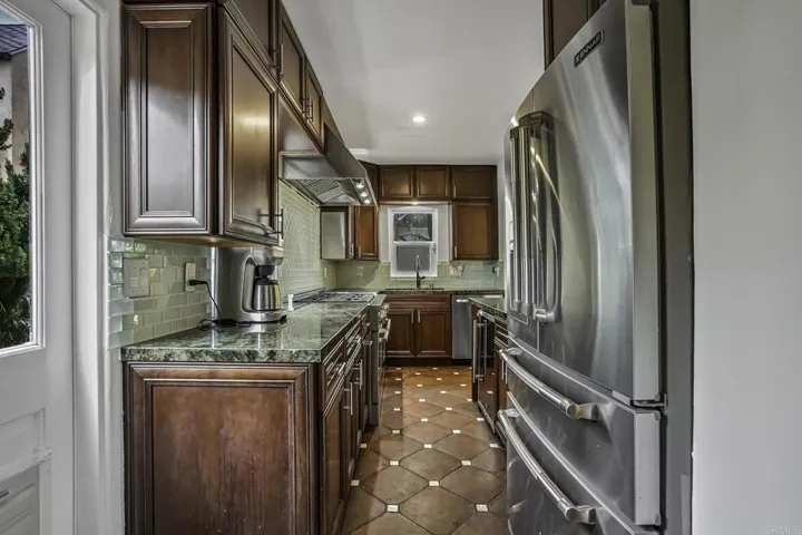 3715 Amaryllis Drive, San Diego, California 92106