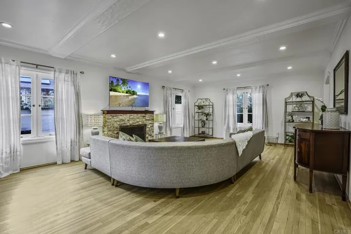 3715 Amaryllis Drive, San Diego, California 92106