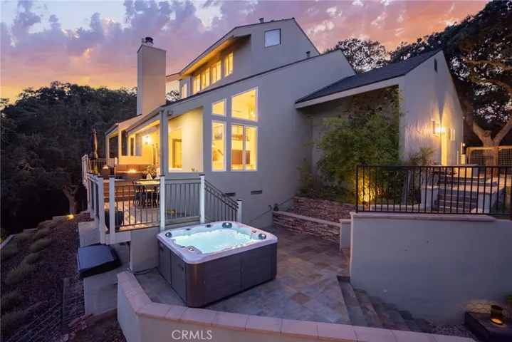 10605 Realito Avenue, Atascadero, California 93422