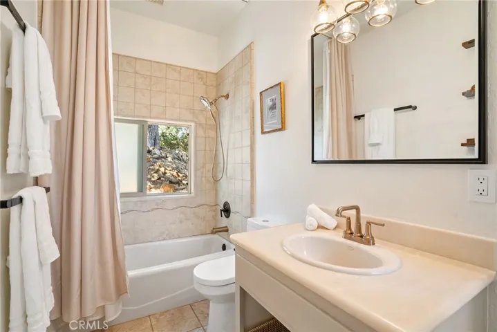 10605 Realito Avenue, Atascadero, California 93422