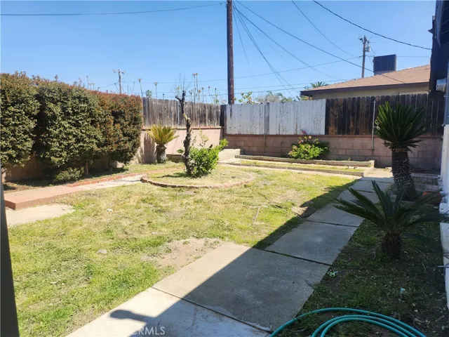 9493 Alder Avenue, Fontana, California 92335