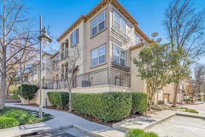 2230 Santoro Lane, San Jose, California 95124
