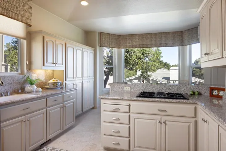 10484 Fairway Lane, Carmel Valley, California 93923