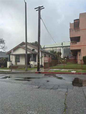 423 S Helena Street, Anaheim, California 92805