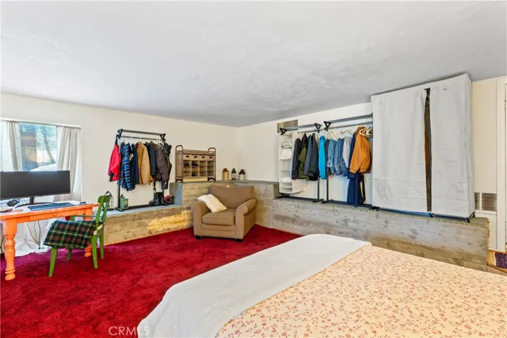 Lowest level bonus/sleeping area