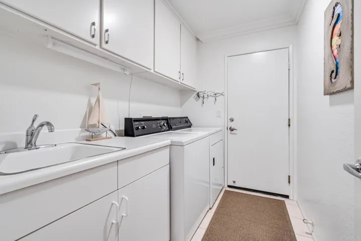 4922 Lassen Drive, Oceanside, California 92056