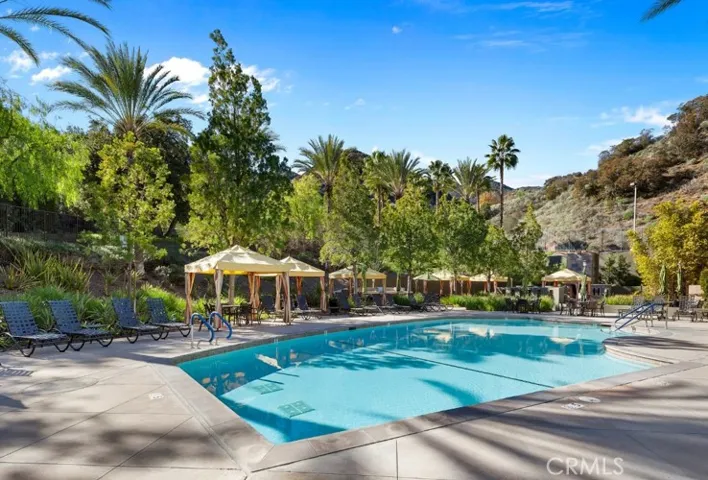 HOA outdoor pool