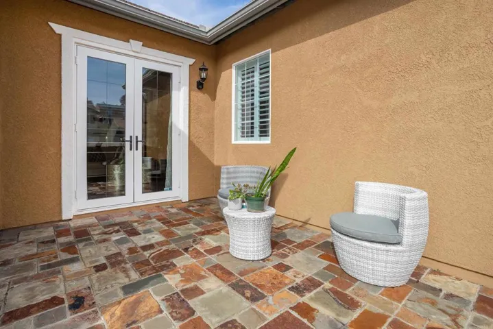 12082 Brianwood Drive, Riverside, California 92503