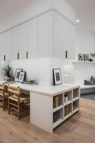 4284 Los Palos Circle, Palo Alto, California 94306