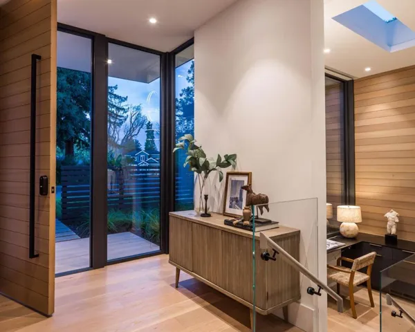 4284 Los Palos Circle, Palo Alto, California 94306