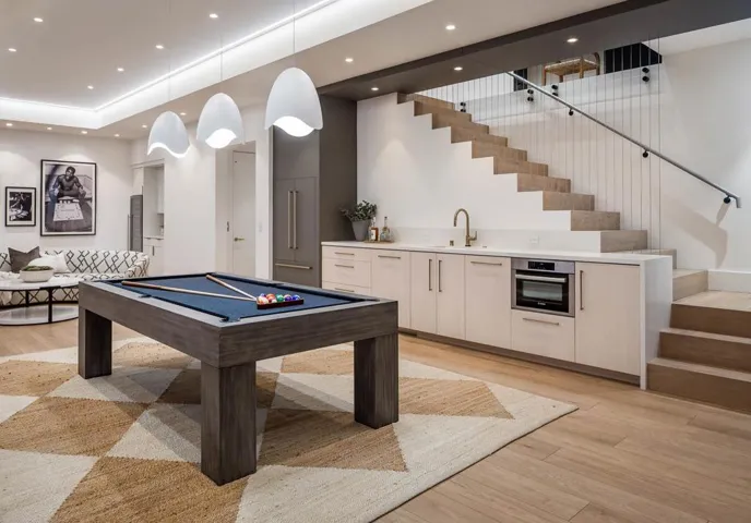 4284 Los Palos Circle, Palo Alto, California 94306