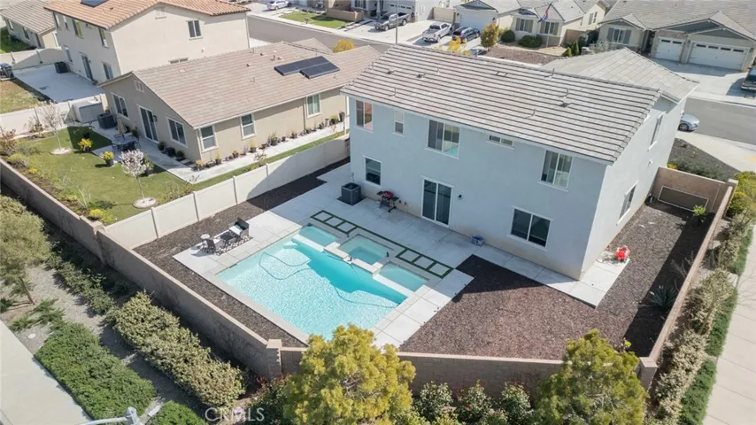 31084 Petal Circle, Winchester, California 92596