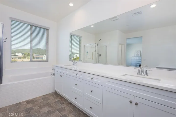 31084 Petal Circle, Winchester, California 92596