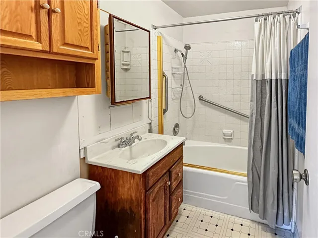 Front House Bathroom
