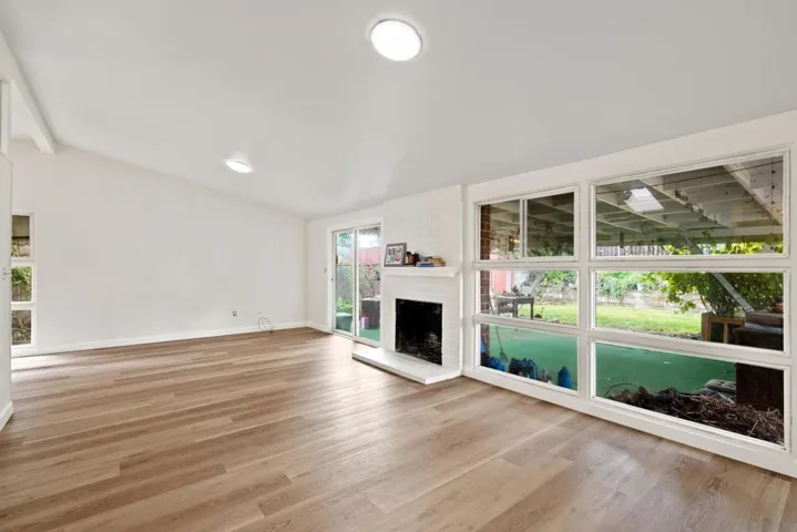 9542 Larrabee Ave, San Diego, California 92123