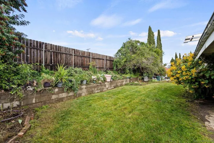 9542 Larrabee Ave, San Diego, California 92123