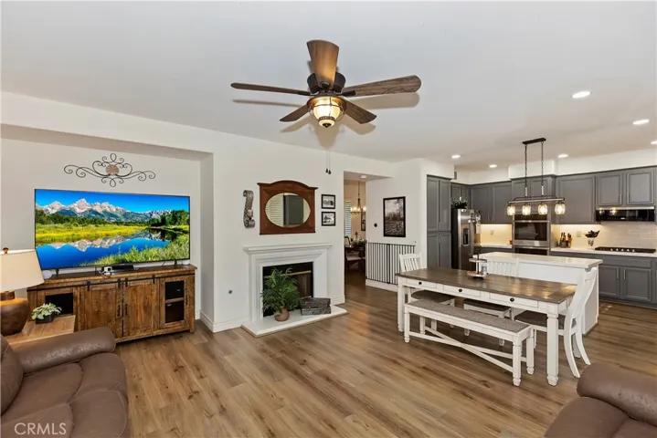 Family Room & Kitchen