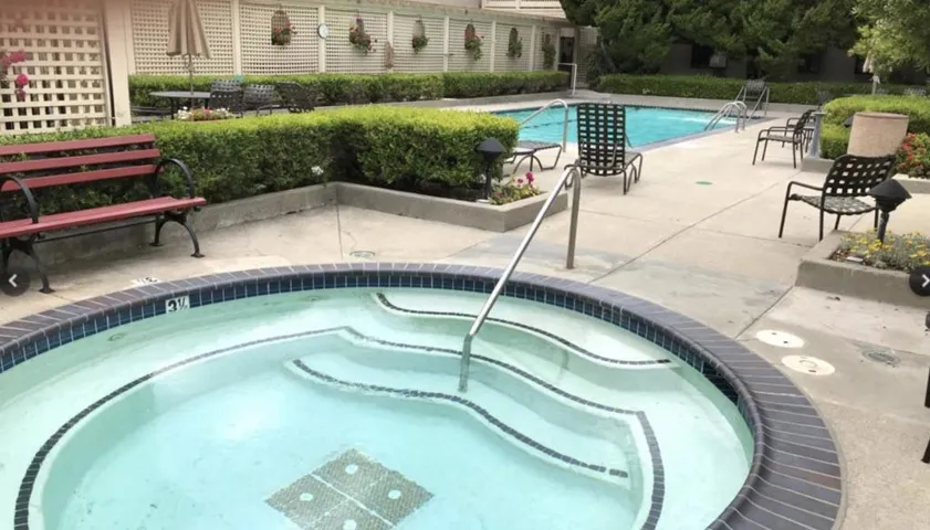443 Alberto Way B222, Los Gatos, California 95032