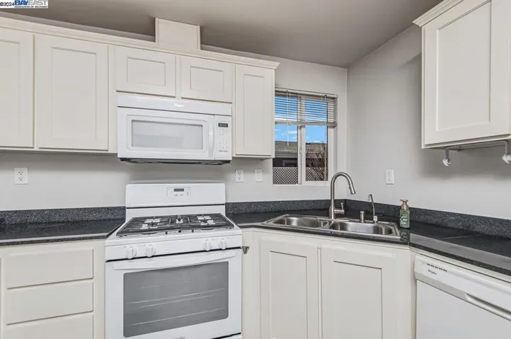 3660 Walnut Blvd Trlr 9, Brentwood, California 94513