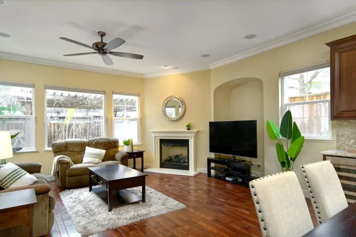 6598 Broadacres Drive, San Jose, California 95120