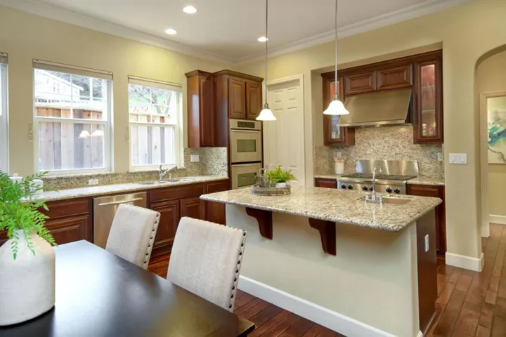 6598 Broadacres Drive, San Jose, California 95120