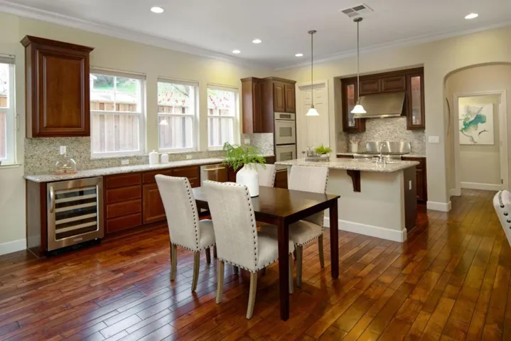 6598 Broadacres Drive, San Jose, California 95120