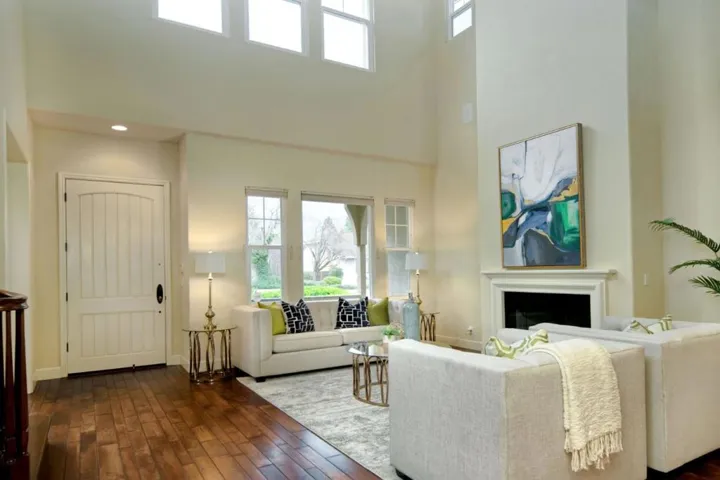 6598 Broadacres Drive, San Jose, California 95120