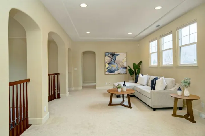 6598 Broadacres Drive, San Jose, California 95120