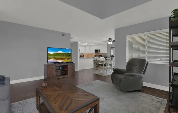 387 N Melrose Drive E, Vista, California 92083