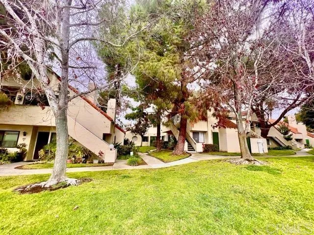 387 N Melrose Drive E, Vista, California 92083