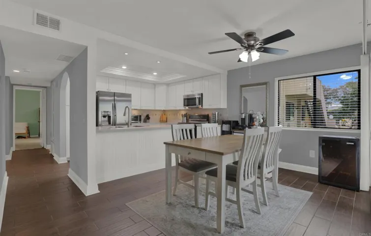 387 N Melrose Drive E, Vista, California 92083