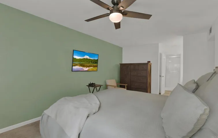 387 N Melrose Drive E, Vista, California 92083