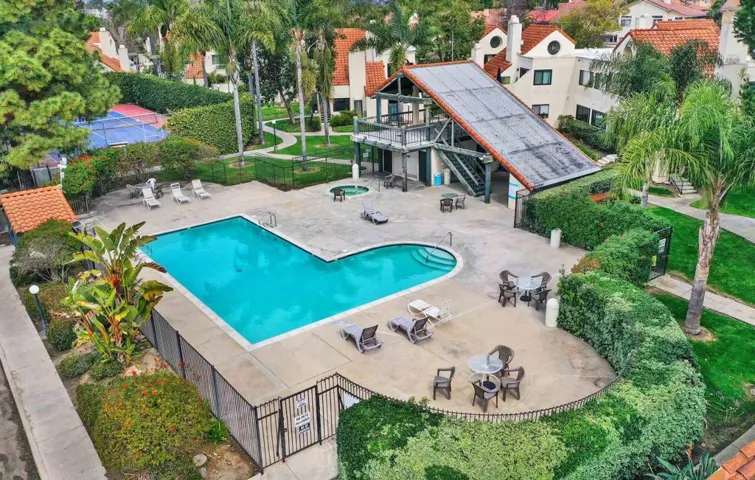 387 N Melrose Drive E, Vista, California 92083