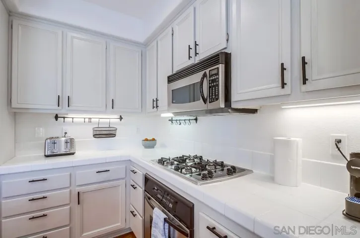 2284 Red Leaf Lane, Chula Vista, California 91915