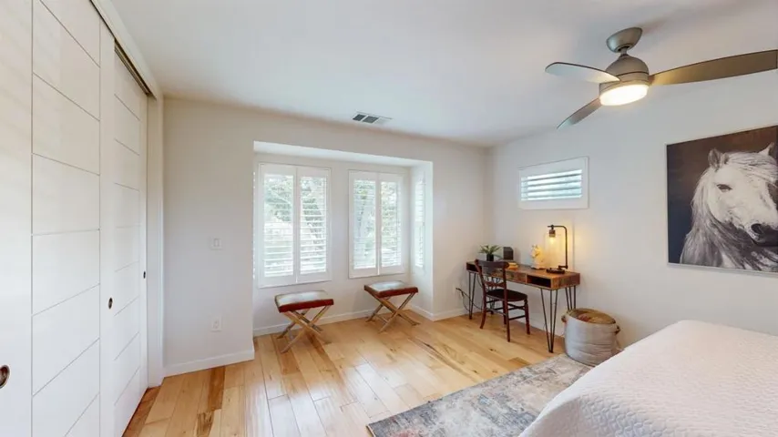 1690 Edgewood Drive, Palo Alto, California 94303