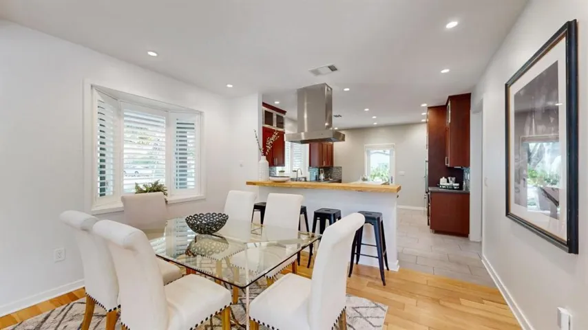 1690 Edgewood Drive, Palo Alto, California 94303
